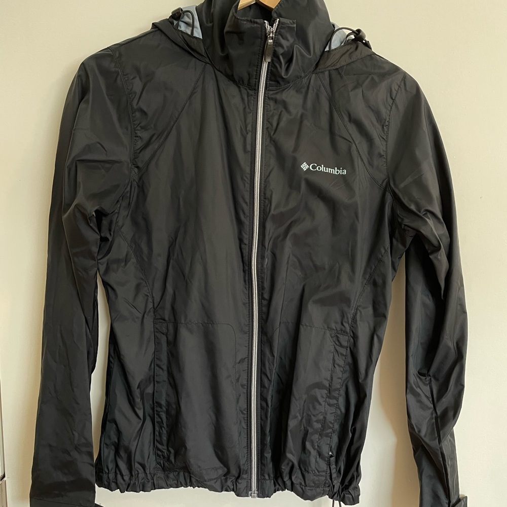 3/$25 Columbia Windbreaker